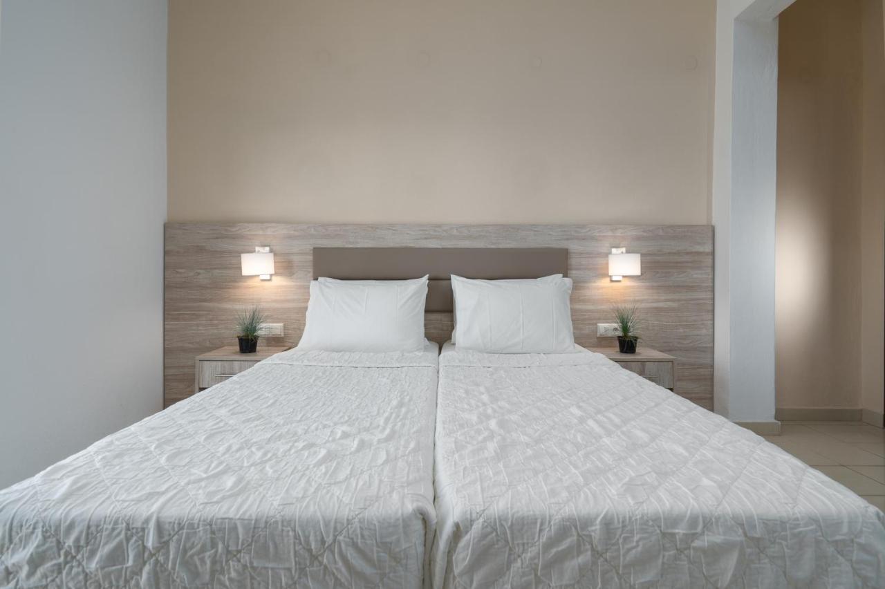Hotel Grekas Néoi Póroi Luaran gambar