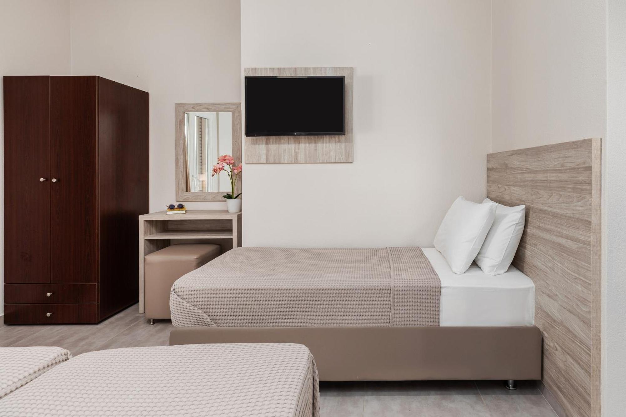 Hotel Grekas Néoi Póroi Luaran gambar