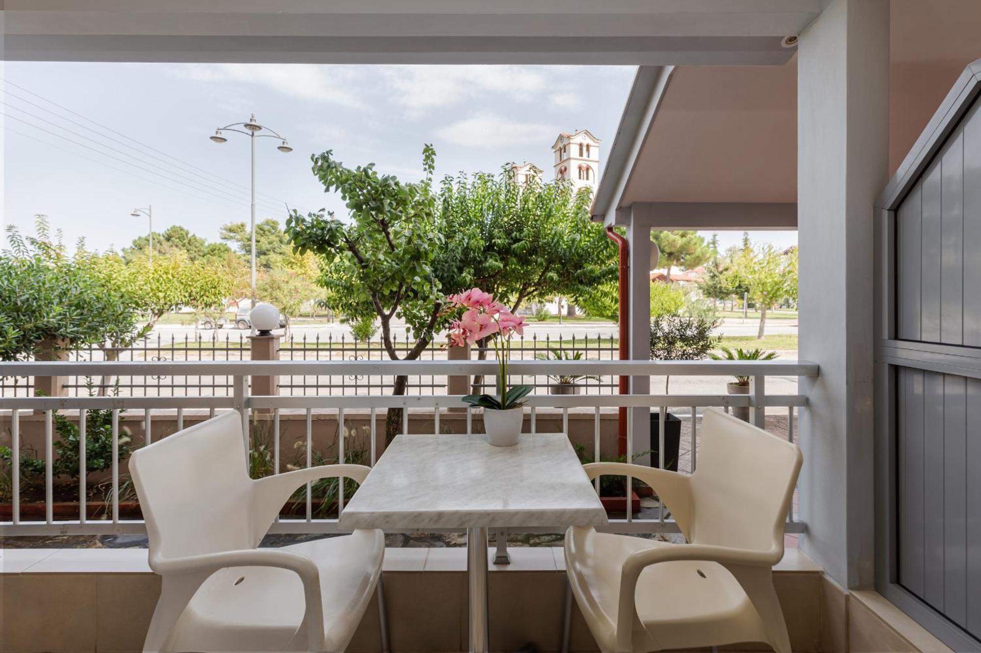Hotel Grekas Néoi Póroi Luaran gambar