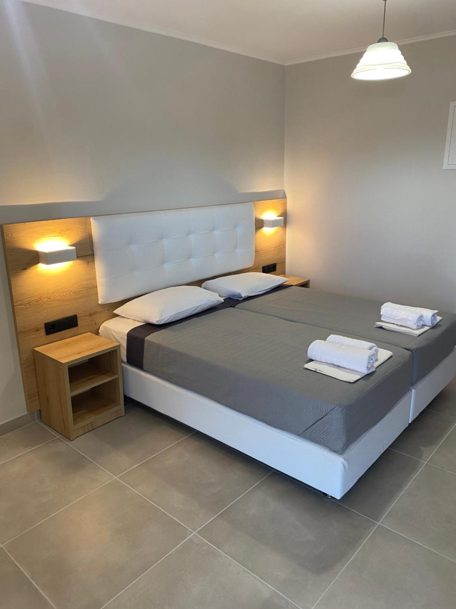 Hotel Grekas Néoi Póroi Luaran gambar