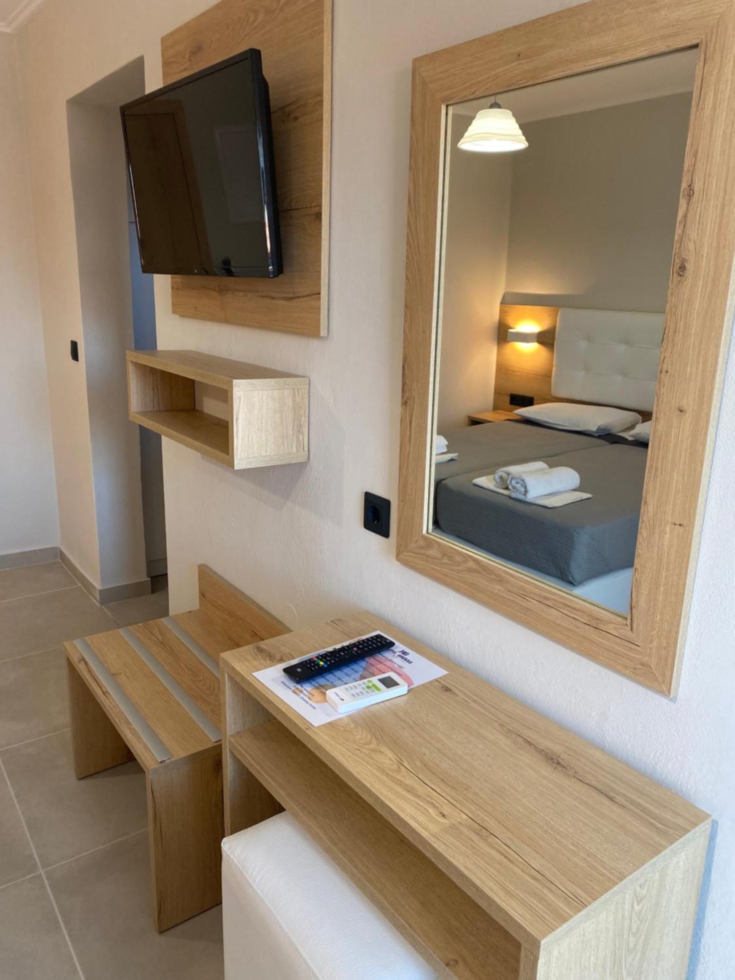 Hotel Grekas Néoi Póroi Luaran gambar