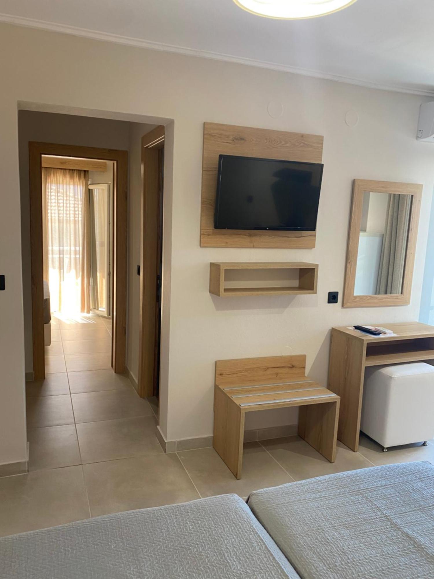Hotel Grekas Néoi Póroi Luaran gambar